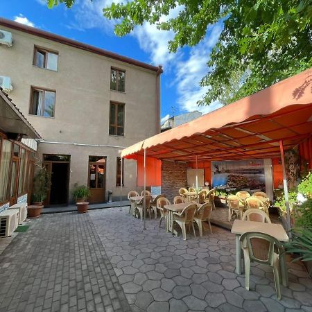 Hotel Old Kayaran Yerevan Exterior foto